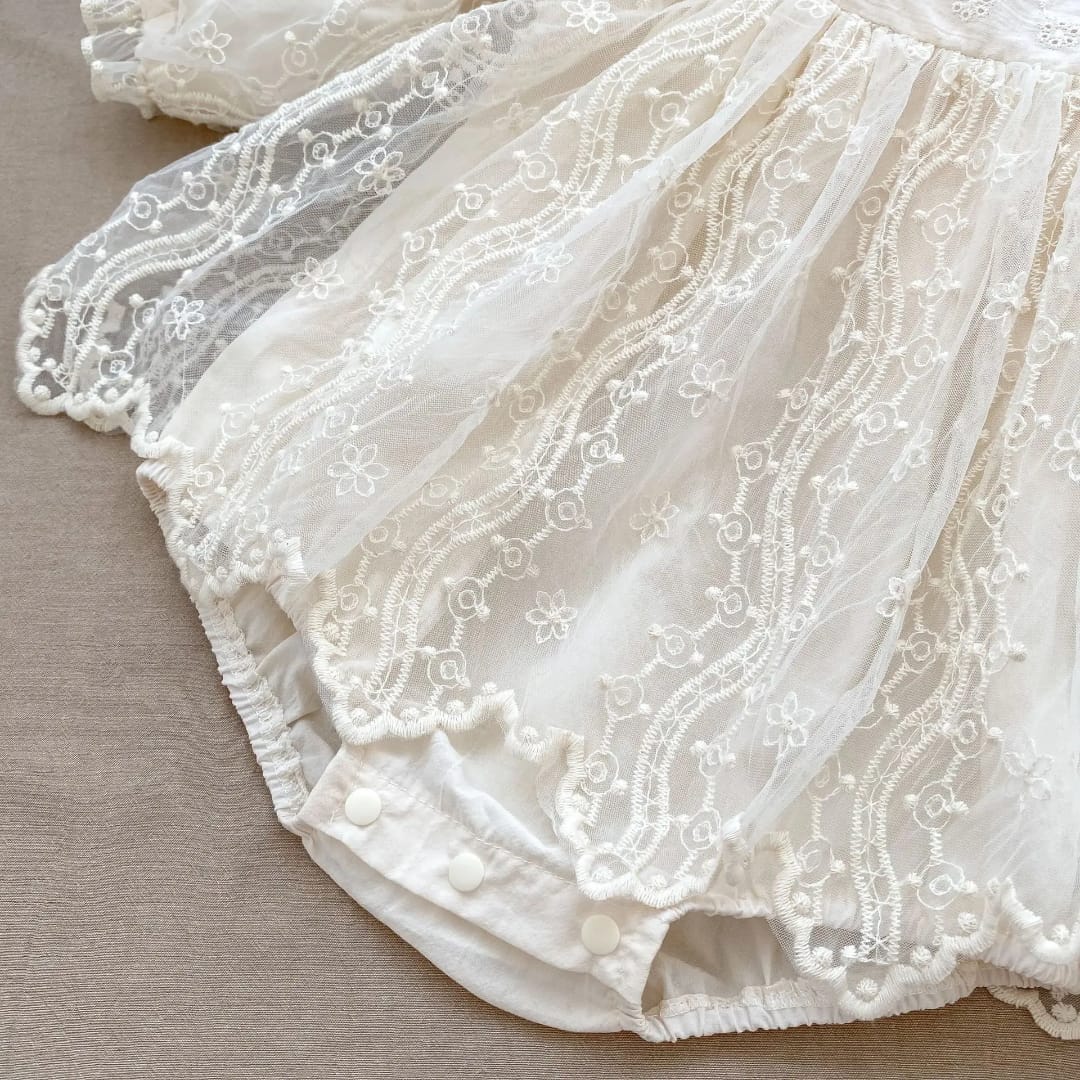 Long Sleeve Dress with Lace detail